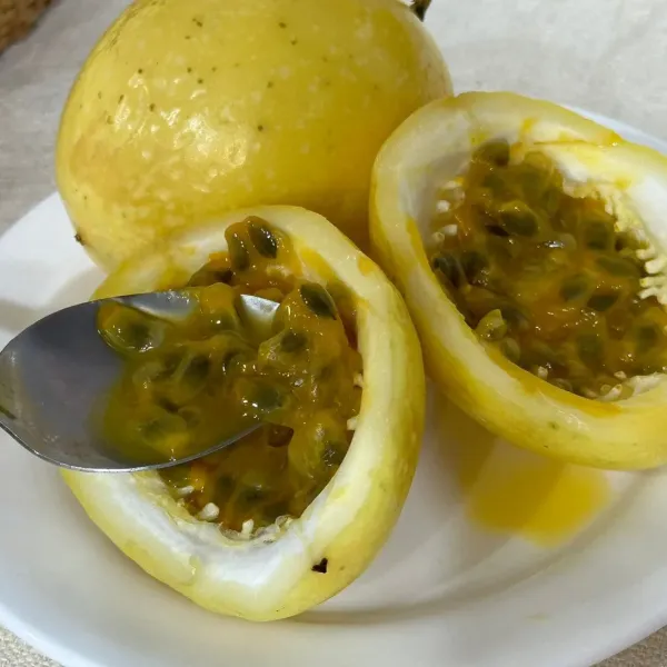 新北市農會真情食品館_康樂鼓掌-黃金百香果5台斤