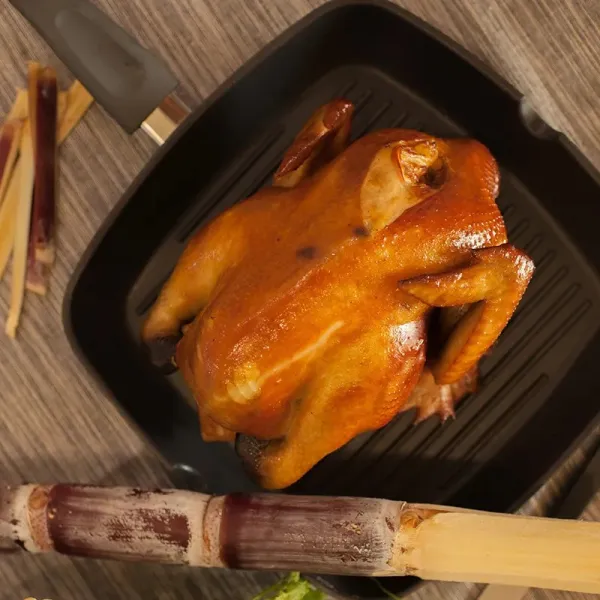 新北市農會真情食品館_煙燻甘蔗雞(土雞)-全雞不切(1500G)