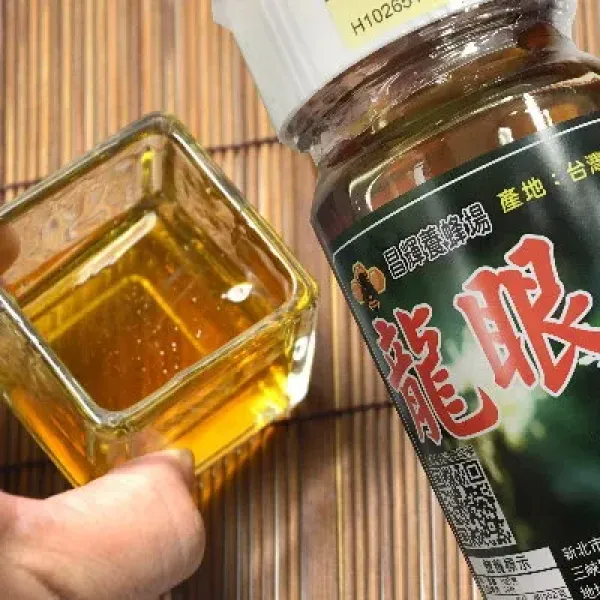 新北市農會真情食品館_昌輝養蜂場-龍眼蜂蜜(700g/瓶)