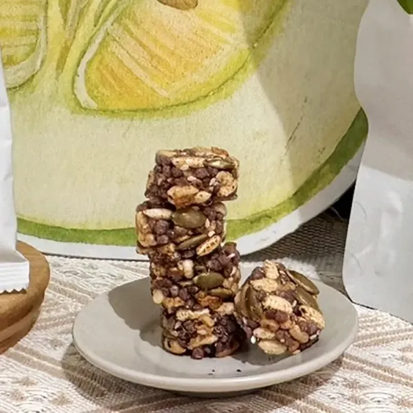 新北市農會真情食品館_冬山農會-果酥綜合組(柚惑*3+紅茶*3/6包)