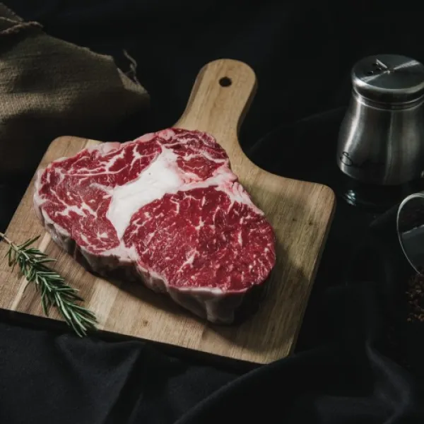 新北市農會真情食品館_沙朗牛排(200g/包)★產銷履歷★