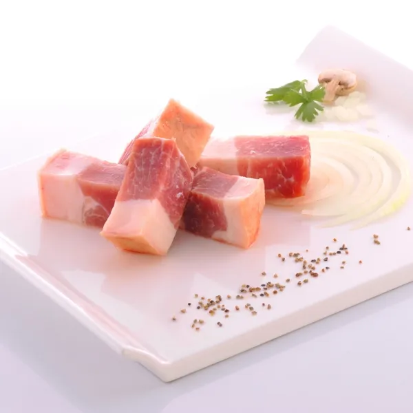 新北市農會真情食品館_蹄膀丁-附皮(300g)