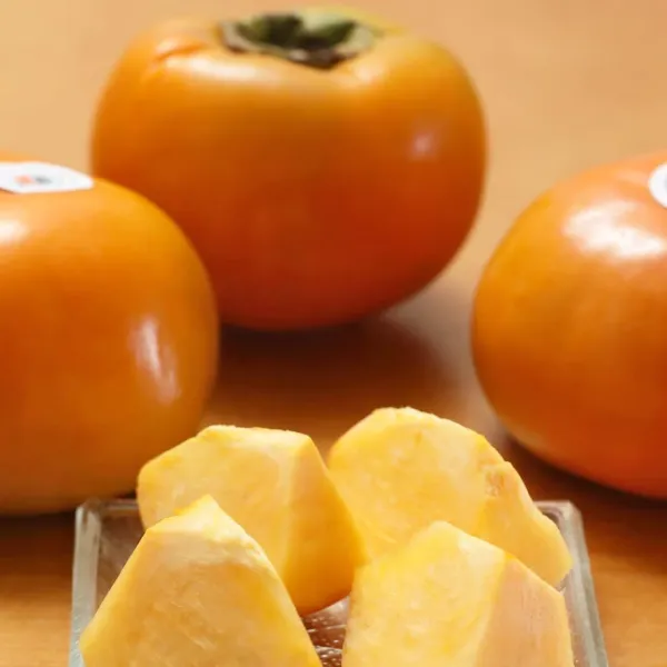 新北市農會真情食品館_御之丘【高山甜柿(10A6粒)】禮盒