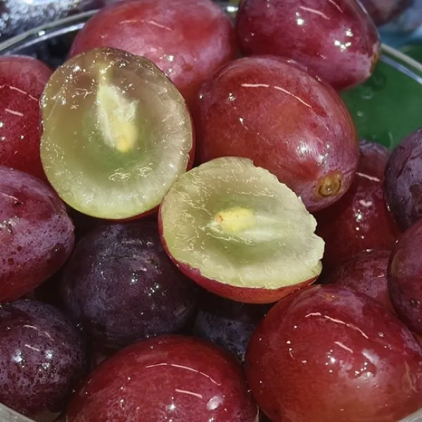 新北市農會真情食品館_古月-頂級公主葡萄(2公斤)★產銷履歷★